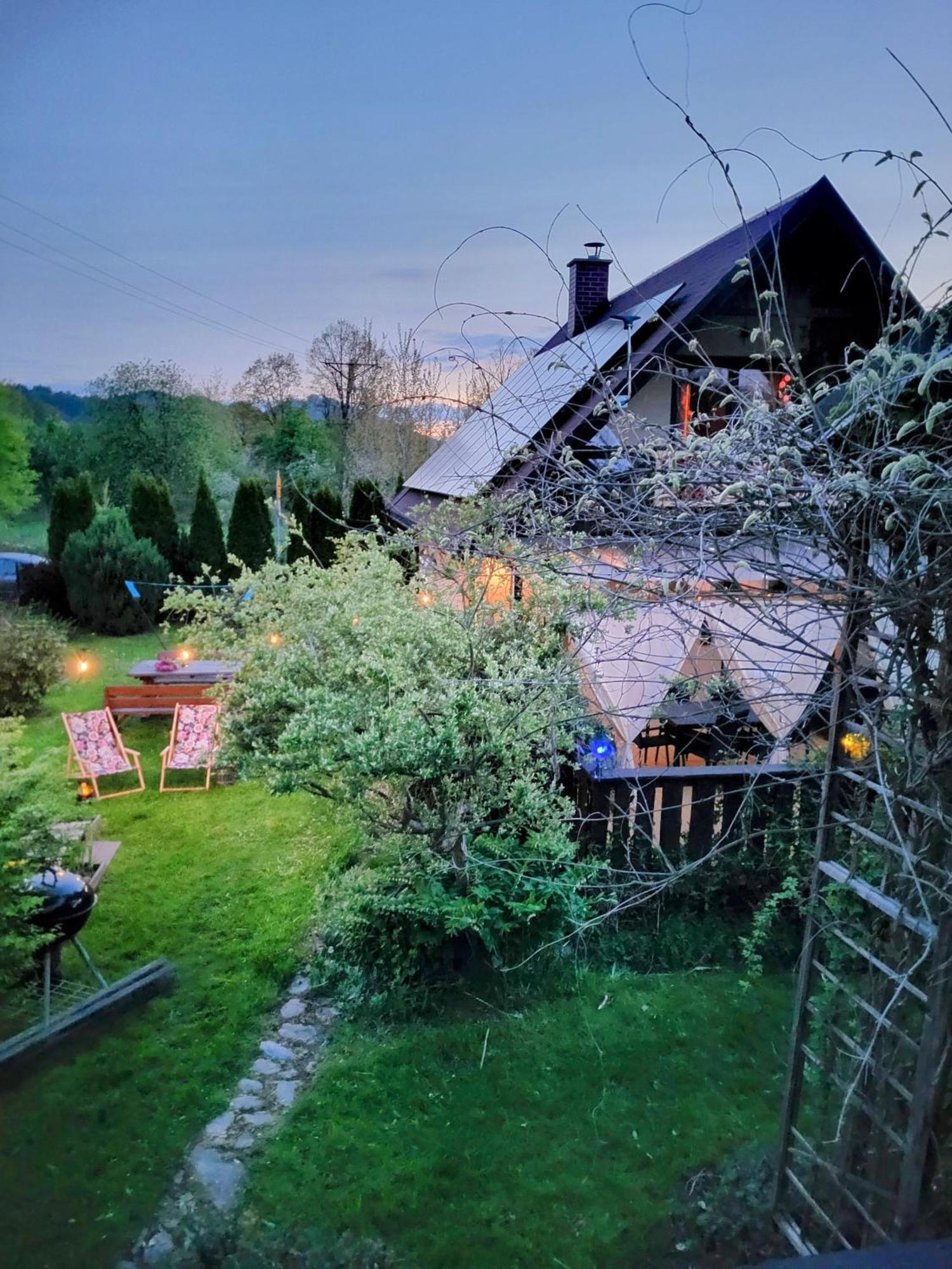 Smyrkowy Dom Z Kominkiem Z Goraca Balia Kolo Karpacza Janowice Wielkie Exterior photo